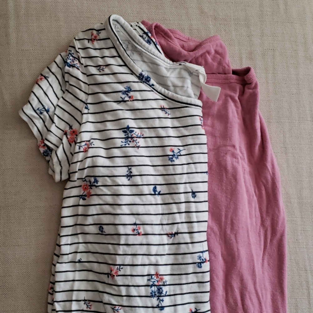 H&M MAMA shirt bundle